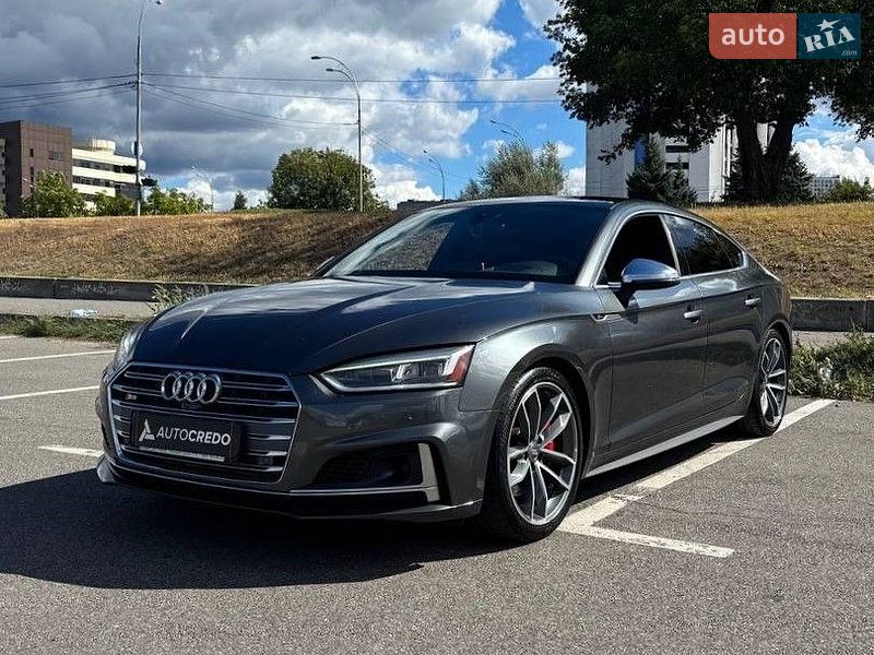 Купе Audi S5 2018 в Києві