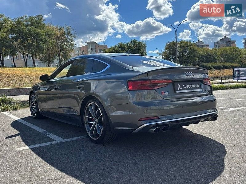 Купе Audi S5 2018 в Києві