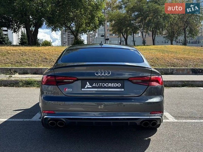 Купе Audi S5 2018 в Києві