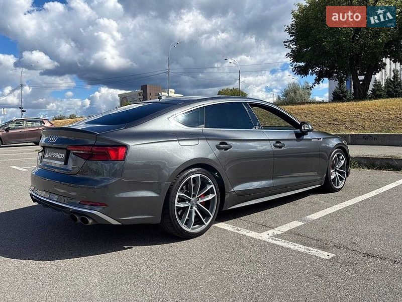 Купе Audi S5 2018 в Києві