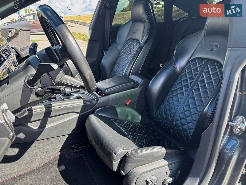 Купе Audi S5 2018 в Києві