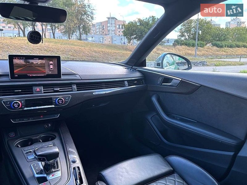 Купе Audi S5 2018 в Києві