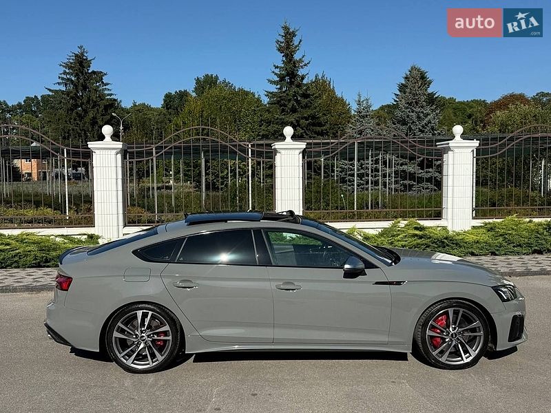 Кабриолет Audi S5 2021 в Виннице