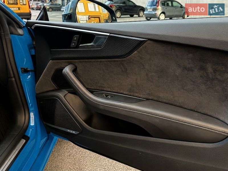 Купе Audi S5 2020 в Киеве