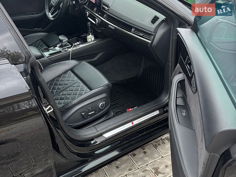 Лифтбек Audi S5 2024 в Ивано-Франковске