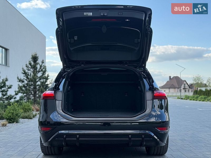 Универсал Audi S6 e-tron 2025 в Луцке