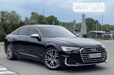 Седан Audi S6 2022 в 