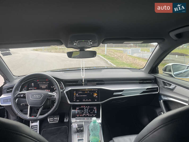 Седан Audi S6 2019 в Мукачево