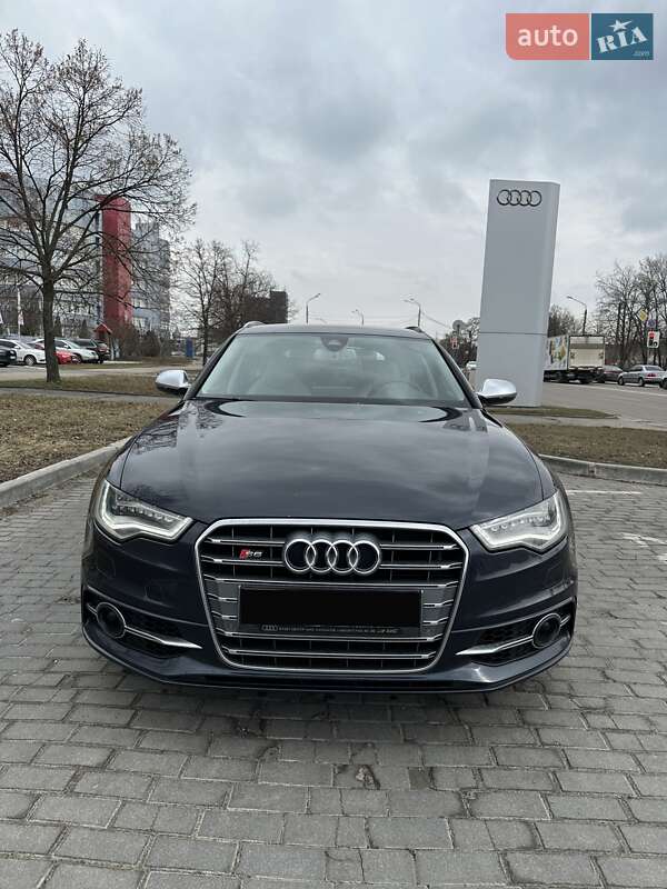 Универсал Audi S6 2012 в Киеве