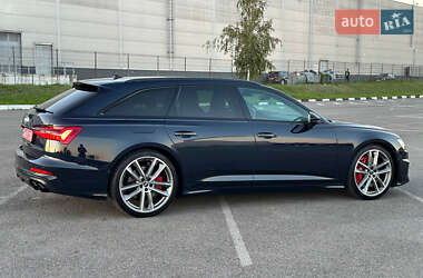 Універсал Audi S6 2021 в 