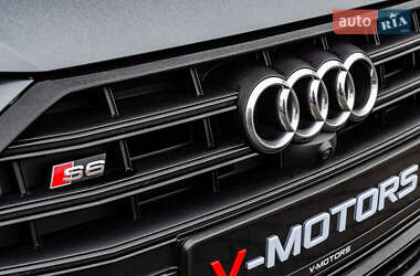 Седан Audi S6 2020 в 