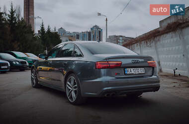 Седан Audi S6 2017 в 