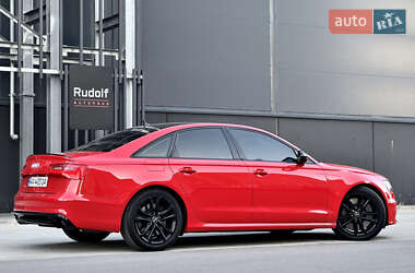 Седан Audi S6 2012 в 