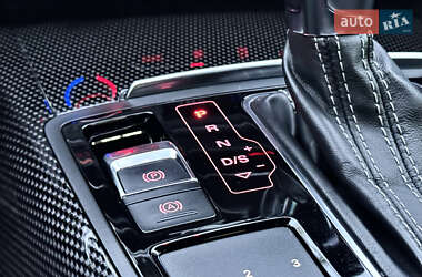 Седан Audi S6 2012 в 
