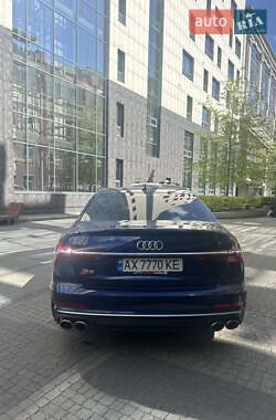 Седан Audi S6 2020 в 
