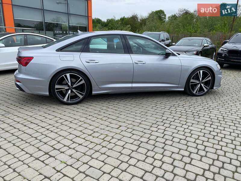 Седан Audi S6 2023 в Львові
