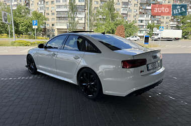 Седан Audi S6 2015 в 