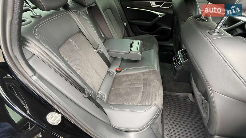 Седан Audi S6 2021 в Киеве