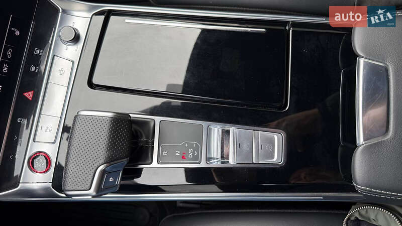 Седан Audi S6 2021 в Киеве