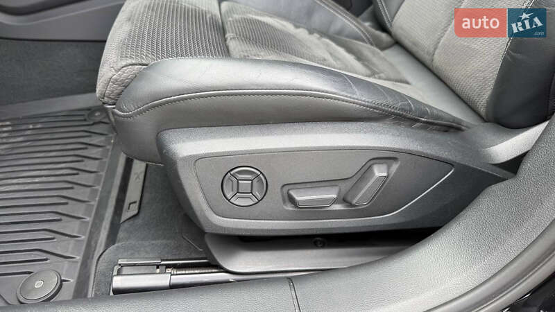 Седан Audi S6 2021 в Киеве