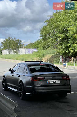 Седан Audi S6 2016 в 