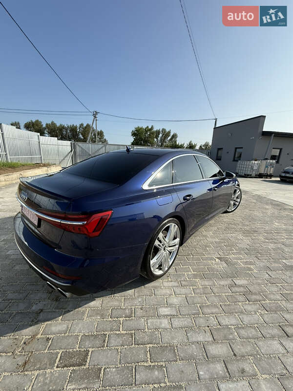 Седан Audi S6 2020 в Львове