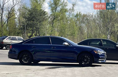 Седан Audi S6 2013 в 