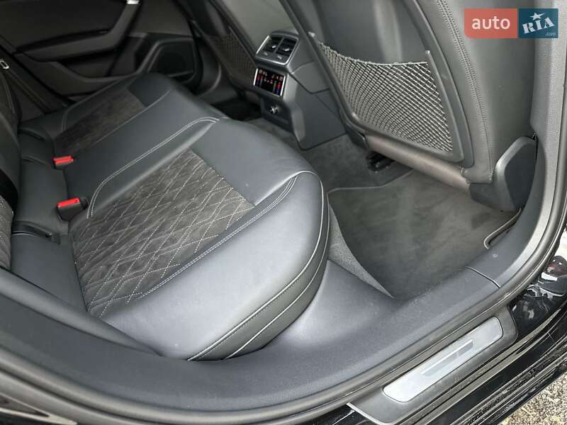 Седан Audi S6 2020 в Киеве