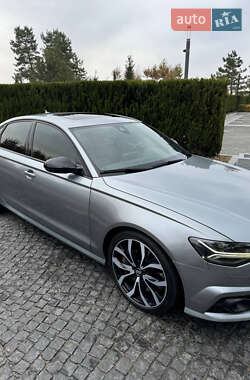Седан Audi S6 2014 в 