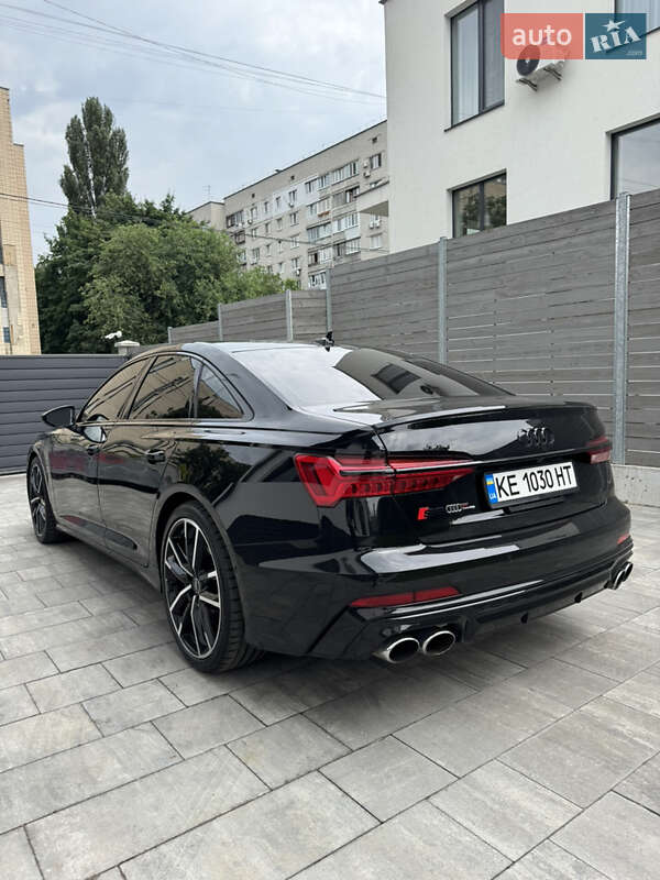 Седан Audi S6 2020 в Киеве