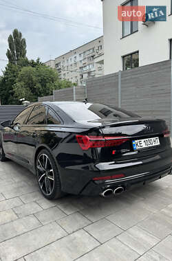 Седан Audi S6 2020 в 