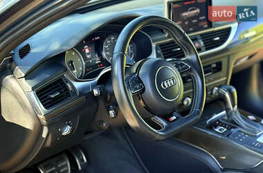 Седан Audi S6 2016 в 
