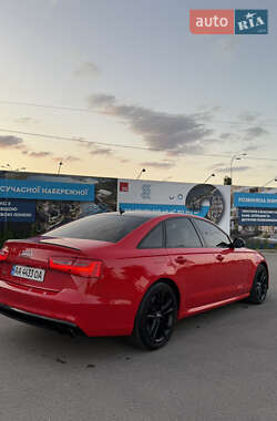 Седан Audi S6 2012 в 