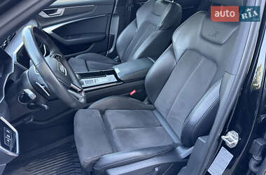 Седан Audi S6 2021 в 
