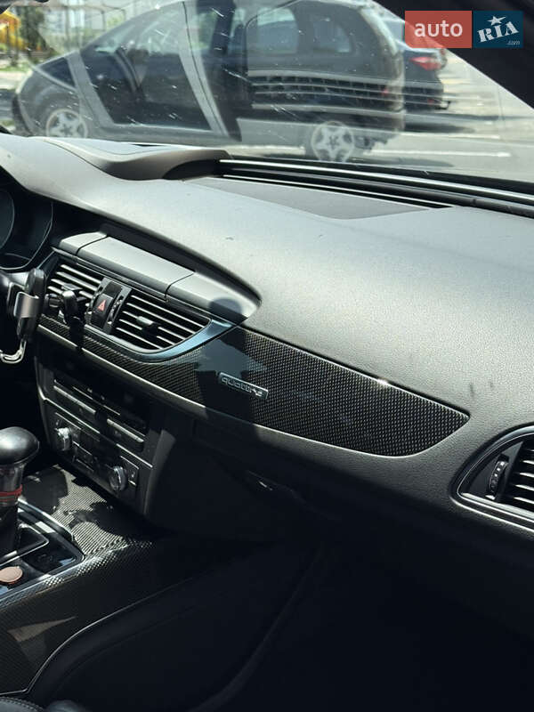Седан Audi S6 2012 в Чернігові