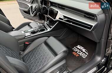 Седан Audi S6 2021 в 