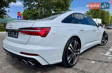 Седан Audi S6 2019 в 