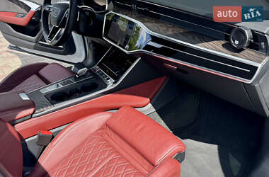 Седан Audi S6 2019 в 