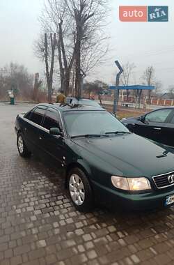 Седан Audi S6 1996 в 