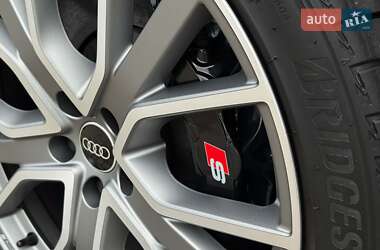 Седан Audi S6 2022 в 