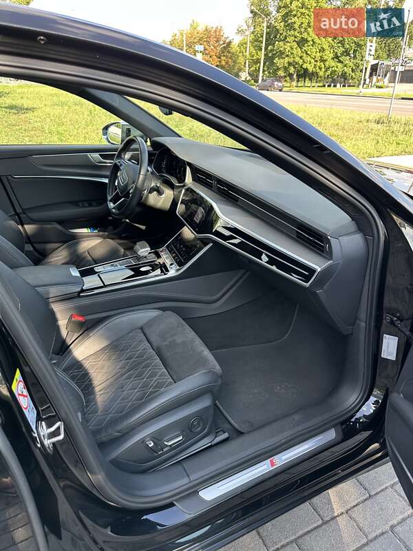 Седан Audi S6 2021 в Киеве