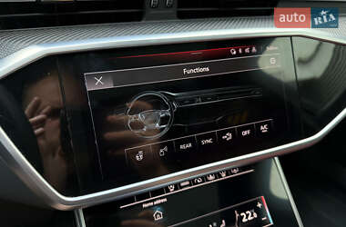 Седан Audi S6 2021 в 