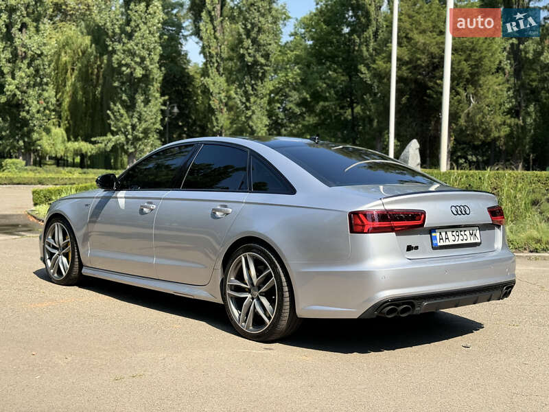 Седан Audi S6 2016 в Киеве