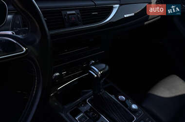 Седан Audi S6 2014 в 