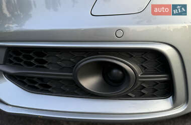 Седан Audi S6 2013 в 