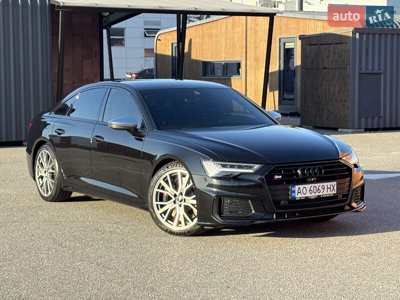 Седан Audi S6 2020 в 