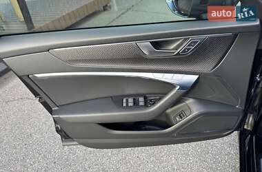 Седан Audi S6 2020 в 