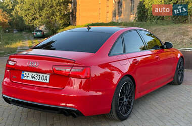 Седан Audi S6 2012 в 