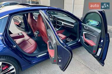 Седан Audi S6 2020 в 