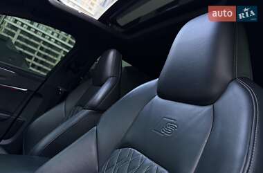 Седан Audi S6 2021 в 